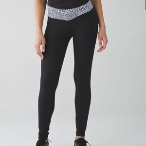 lululemon athletica Black Leggings with White Patterned Waistband